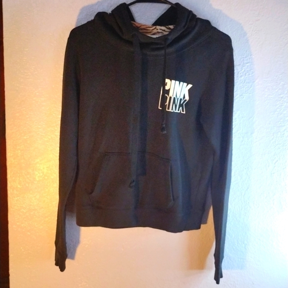 VS Pink Hoodie Black with Tiger Print Hood Lining M